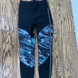 super cool limited lululemon leggings!!!